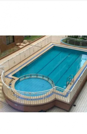 Lovely 3 bedroom apartment with pool and gym